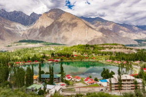 Shangrilla resort address Shangrilla resort pakistan Shangrilla resort nubra shangri la resort grand lake Shangrilla resort murree